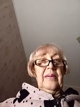 Anatolia5961's cam snapshot