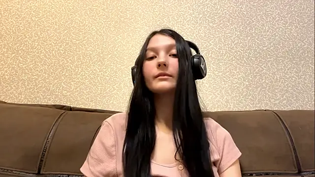 AurorAurora's cam snapshot