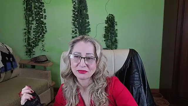 Habibi_Honeyy's cam snapshot