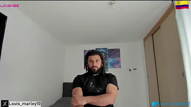 Louis_marley__ live sex cam