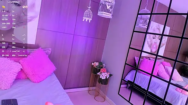 ImaniOkoye live sex cam