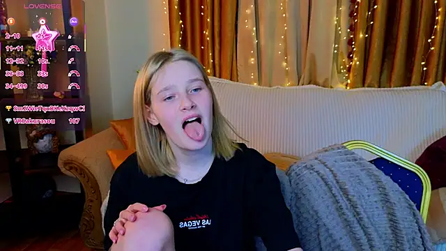 Girls_Fingers live sex cam