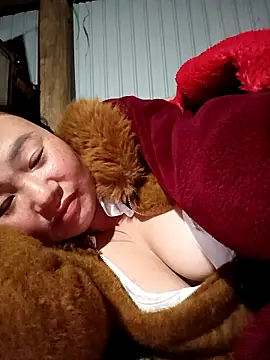 Xunlyon48 live sex cam