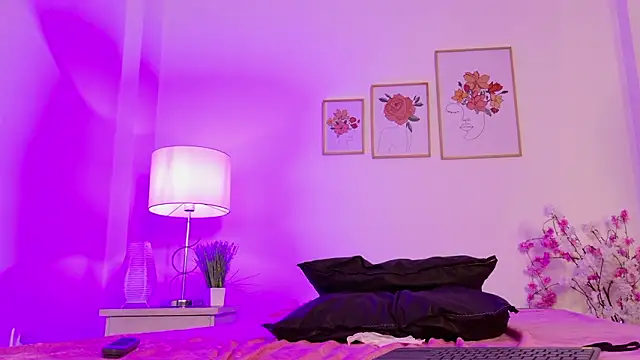 dark_angell77's cam snapshot