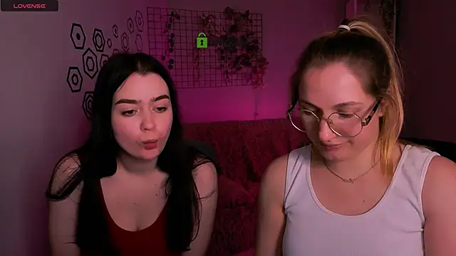 monica_xcx's cam snapshot