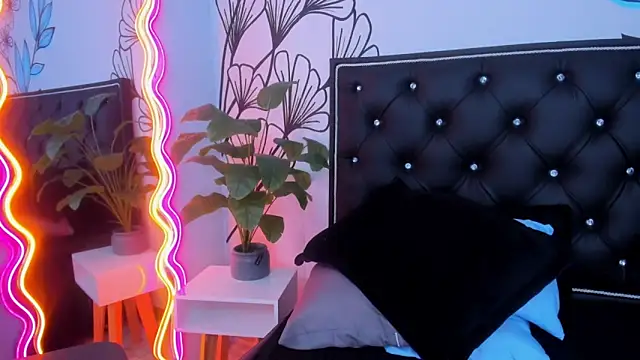 Sweet_Ariadna_ live sex cam