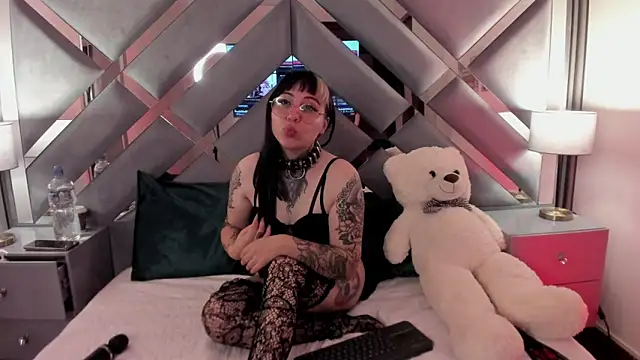 Ravenna666_'s cam snapshot