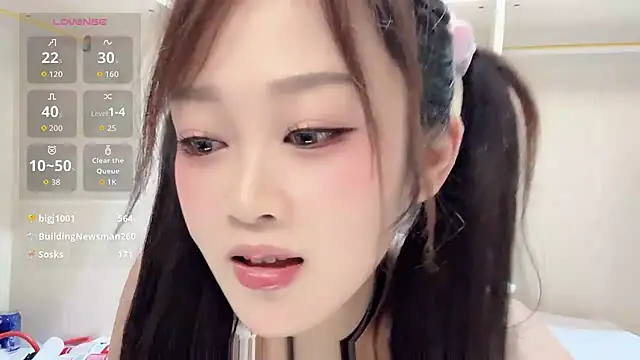 yueyue2003 live sex cam