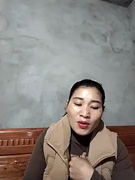 Qoine392's cam snapshot