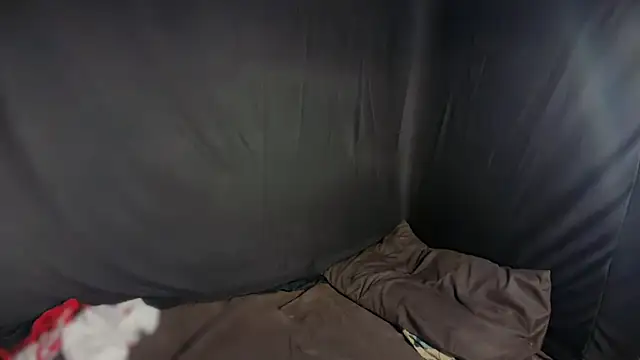 Somya_69's cam snapshot