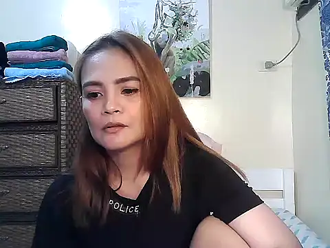 Kisses-13 live sex cam