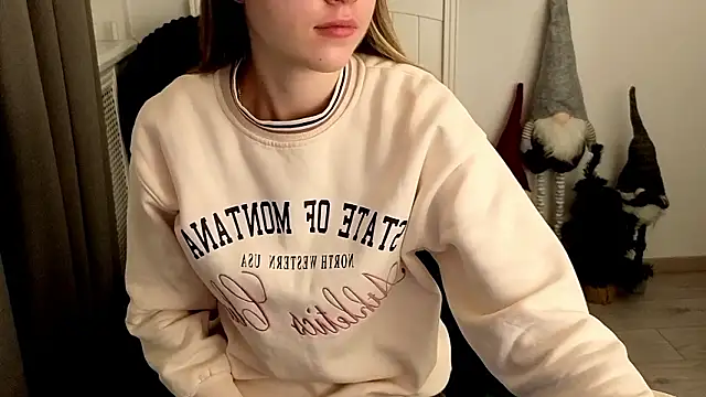 Just_L0VE_me's cam snapshot