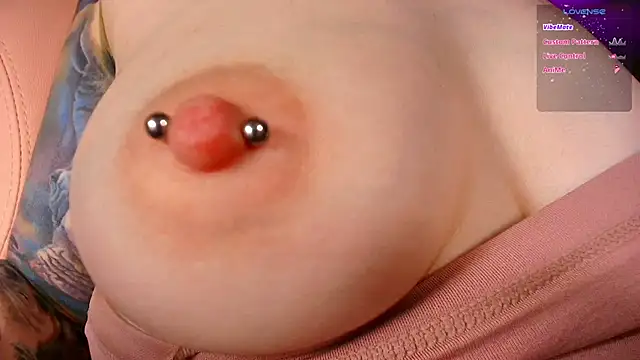 GoodWitch_ live sex cam