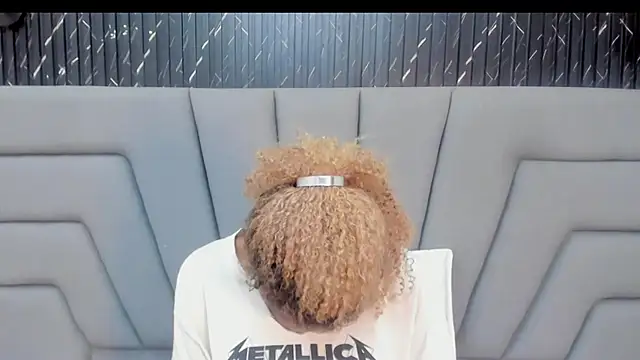 NaomiSteward live sex cam