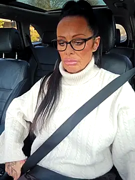 Misses-Cougar's cam snapshot