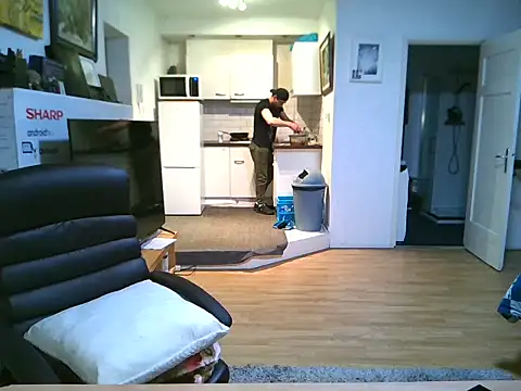 mihaimichael's cam snapshot