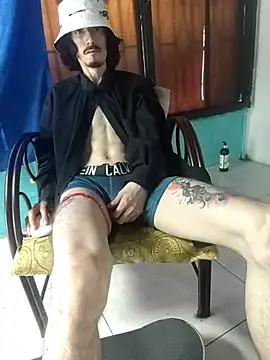 sk8-boy's cam snapshot