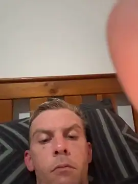 aus_guy93's cam snapshot