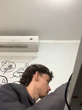 PPbrSexLove live sex cam