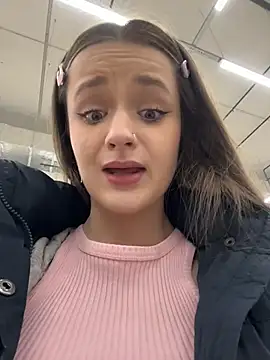 KittyQueeny's cam snapshot