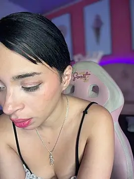 Sasha-18's cam snapshot