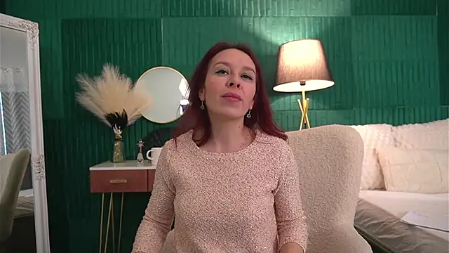 HaileyMoonn's cam snapshot