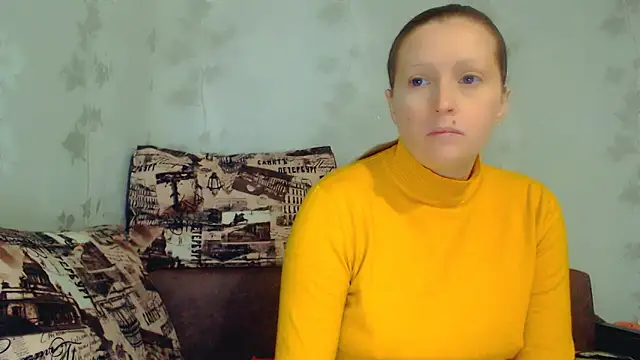 CrystallAngel's cam snapshot