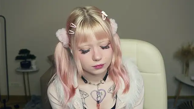 NoelMccrimmon's cam snapshot