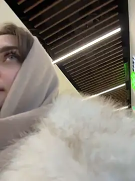 KristiRich's cam snapshot