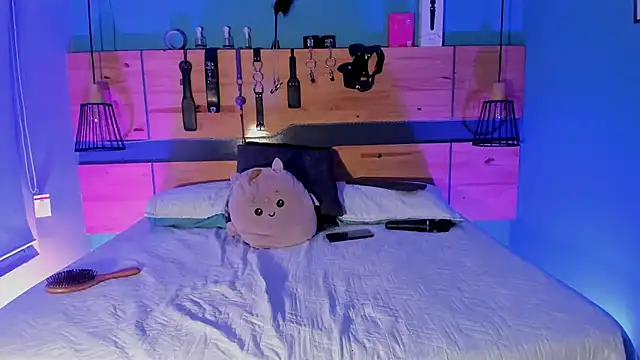 ChloeAllennn live sex cam