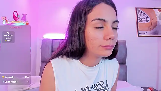 martina_mancini's cam snapshot