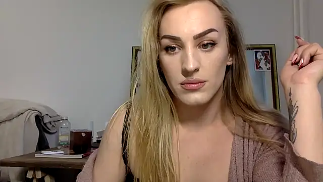 Mileriya live sex cam