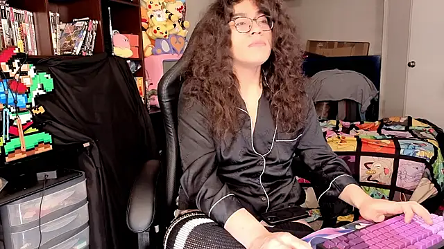 ShinyCherub live sex cam