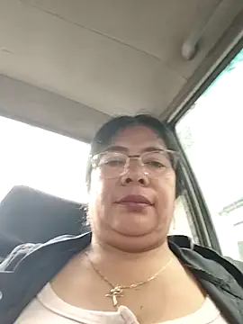 __valentina18 live sex cam