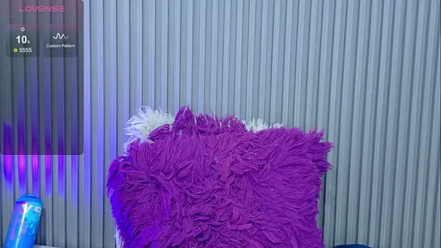 Milena_lawson's cam snapshot