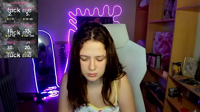 Anora_Miller live sex cam