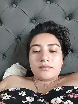 Hellen_Alex live sex cam