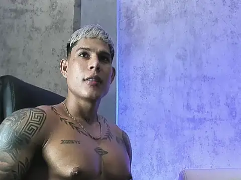 oruz_stud's cam snapshot