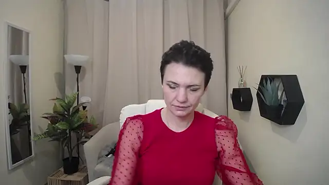 AvaSaturnian's cam snapshot