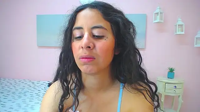 scarlett_clyde's cam snapshot