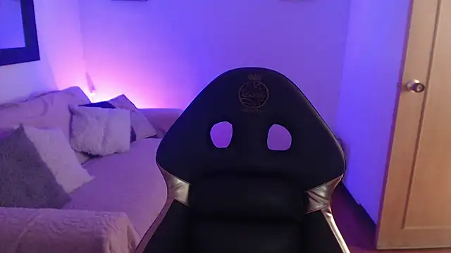 Sara_valderrama_'s cam snapshot