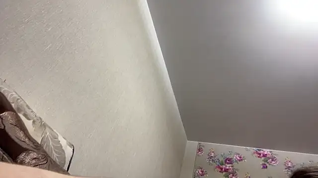 LanaLive's cam snapshot