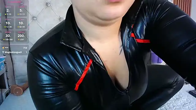 Charlotte_Jones__ live sex cam