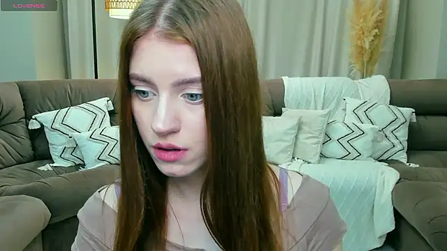 Erica_Kiss's cam snapshot