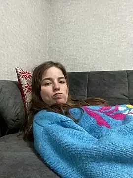 Lady_woman's cam snapshot