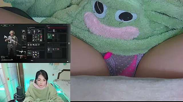 Song_99's cam snapshot