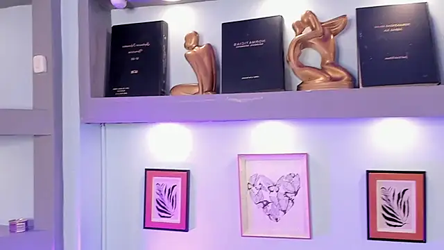 Alana_Martinez_'s cam snapshot