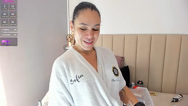 SOFIAGOEZ30 live sex cam