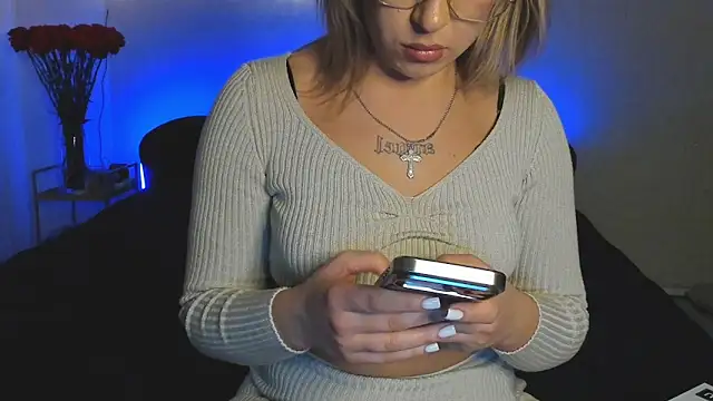 Roxi_Joy's cam snapshot