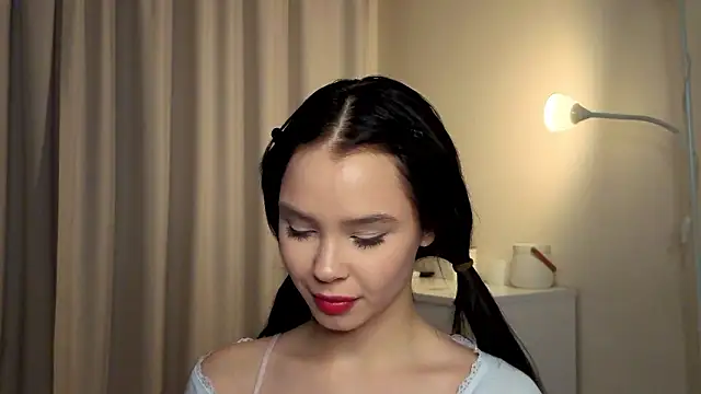 slyshypie's cam snapshot